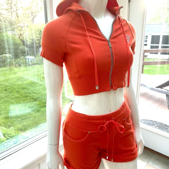 **SOLD**Bebe Sport 2 Pc Tracksuit Set, XS/S - Picture 4 of 5